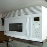 Microwave/convection oven