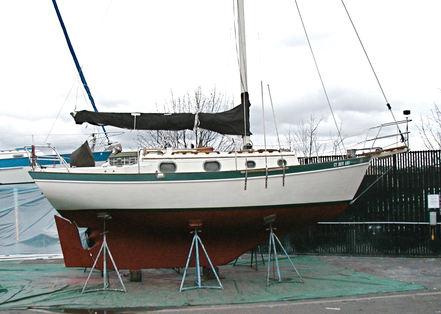 SOLD!  31′ Pacific Seacraft Orion – $39,000 – Seattle, WA