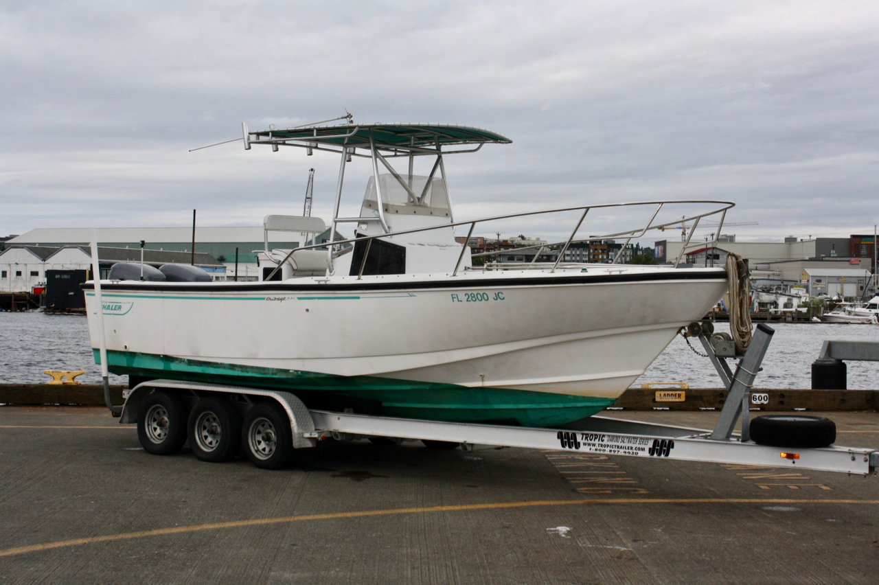 SOLD ! – 24′ Boston Whaler ‘Outrage’ 1996 – Center Console $15,000